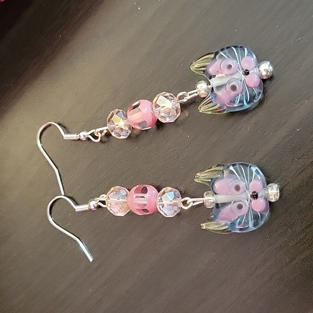 Hand Crafted Lampworked glass cat head earrings